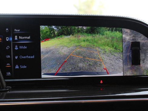 Used 2021 Cadillac Escalade Sport w/ Driver Assist Tech Package image 27