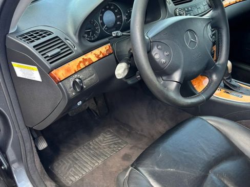 Used 2006 Mercedes-Benz E 350 Sedan image 18