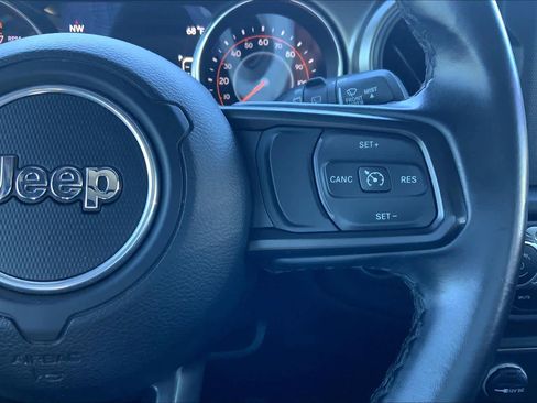 Used 2021 Jeep Wrangler Unlimited Willys image 24