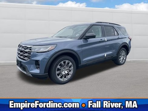 New 2026 Ford Explorer Active w/ Active Comfort Package AWD/4WD image 1
