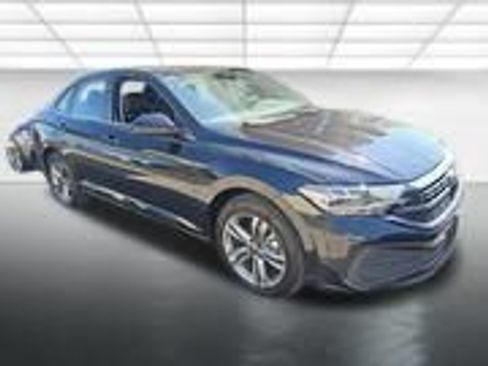 Used 2023 Volkswagen Jetta SE FWD image 14