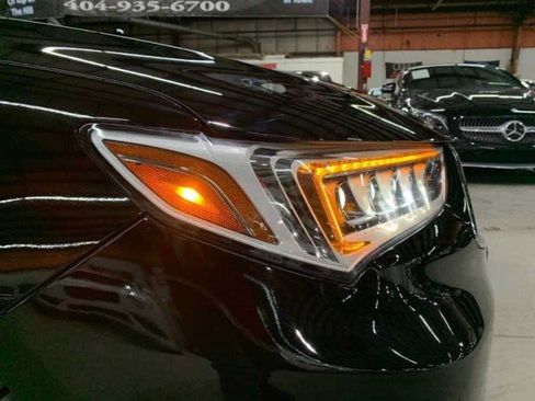 Used 2019 Acura TLX image 19