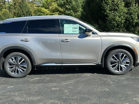 New 2026 INFINITI QX60 Luxe w/ Cargo Package image 14