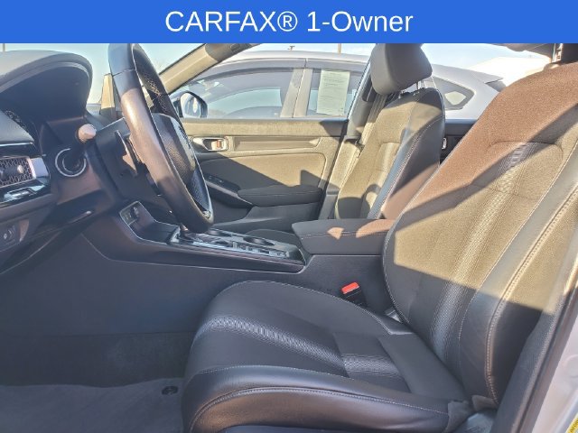 Used 2025 Honda Civic Sport image 5