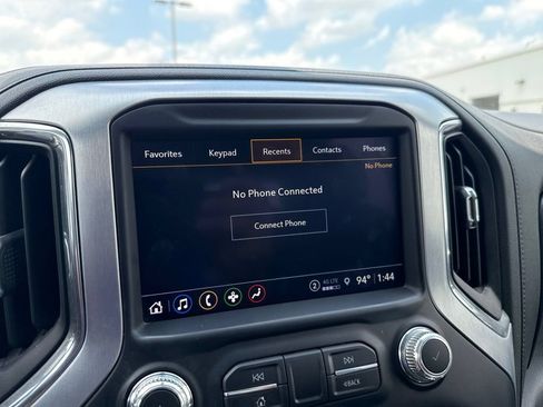 Used 2021 GMC Sierra 1500 SLT w/ SLT Premium Package AWD/4WD image 23