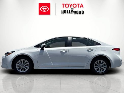 New 2026 Toyota Corolla LE FWD image 9