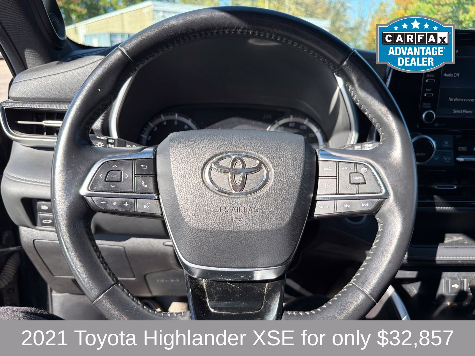 Used 2021 Toyota Highlander XSE AWD/4WD image 11