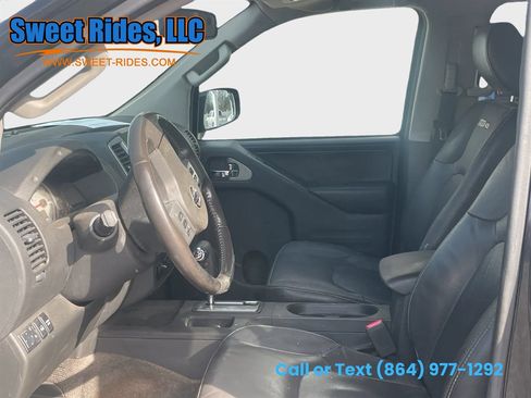 Used 2017 Nissan Frontier PRO-4X w/ Pro-4x Luxury Package image 8