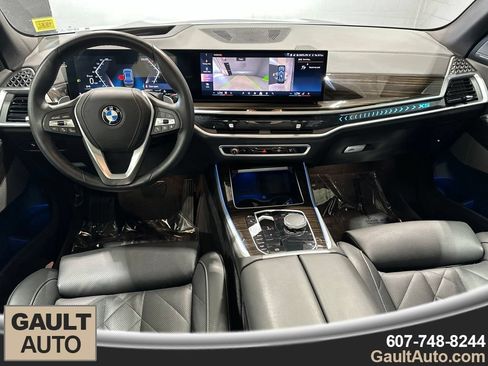 Used 2024 BMW X5 xDrive40i w/ Premium Package AWD/4WD image 7