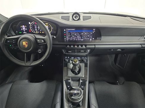 Certified 2025 Porsche 911 GT3 image 13