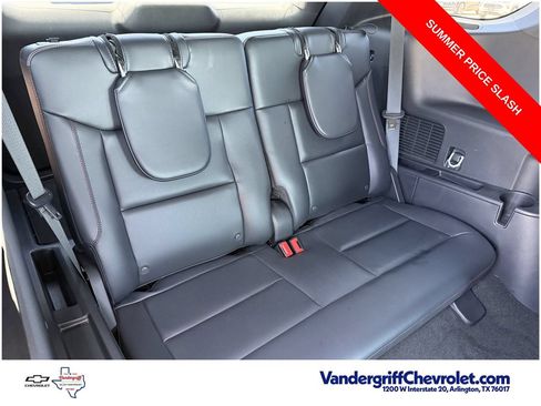 Used 2025 Ford Explorer ST AWD/4WD image 29