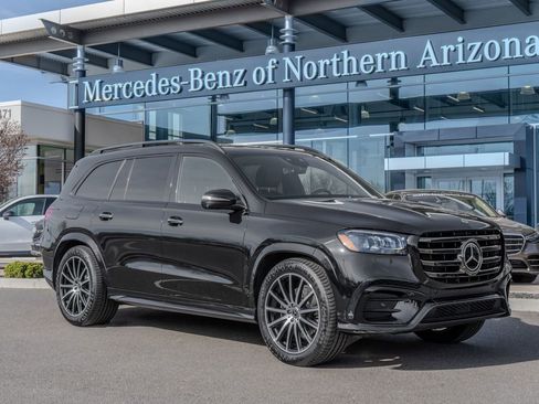 Used 2025 Mercedes-Benz GLS 450 4MATIC w/ AMG Line Exterior image 1