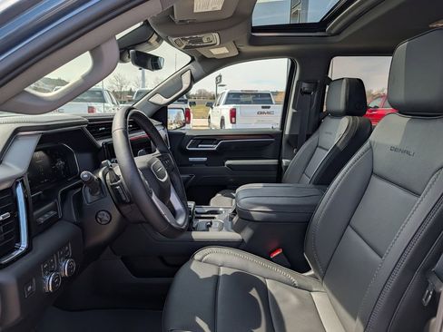New 2026 GMC Sierra 1500 Denali AWD/4WD image 5