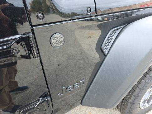 New 2025 Jeep Wrangler Unlimited Sport AWD/4WD image 13