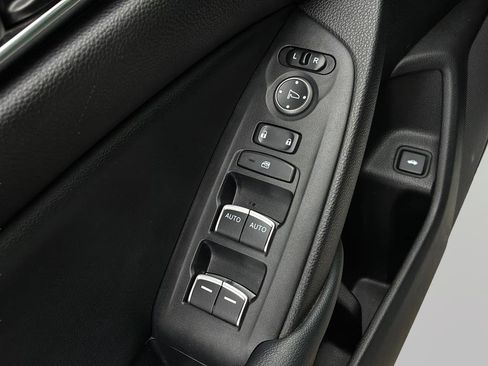 Used 2022 Honda Accord Sport image 11