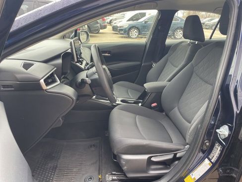 Used 2020 Toyota Corolla LE image 8