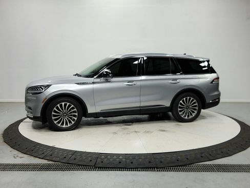 Used 2021 Lincoln Aviator Reserve RWD image 5