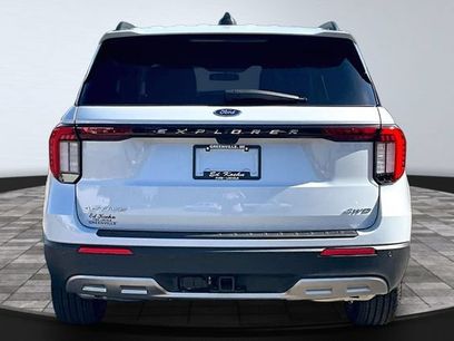 New 2026 Ford Explorer Active w/ Active Comfort Package