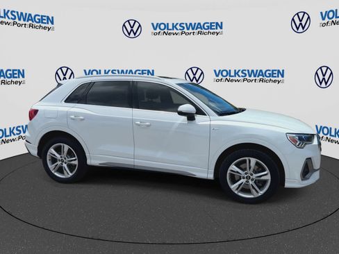 Used 2023 Audi Q3 2.0T Premium Plus AWD/4WD image 9
