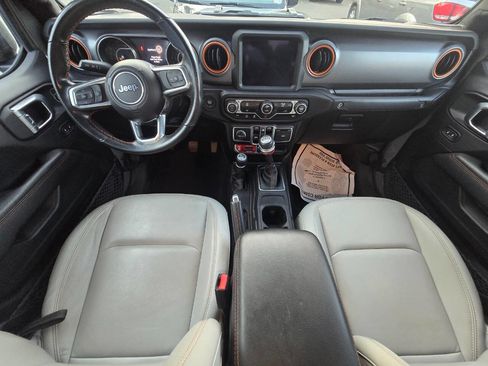 Used 2022 Jeep Gladiator Mojave image 16