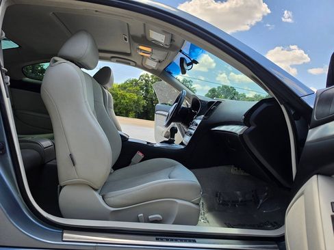 Used 2015 INFINITI Q60 AWD Coupe w/ Premium Package image 24