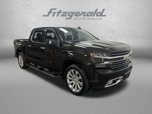 Used 2020 Chevrolet Silverado 1500 High Country w/ Technology Package image 7