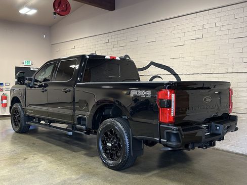 Used 2025 Ford F350 Lariat w/ Lariat Ultimate Package image 6