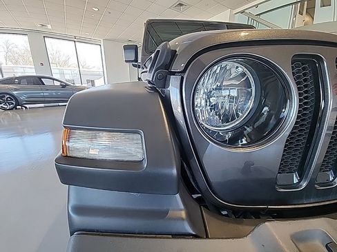 Used 2021 Jeep Wrangler Unlimited Sport AWD/4WD image 17