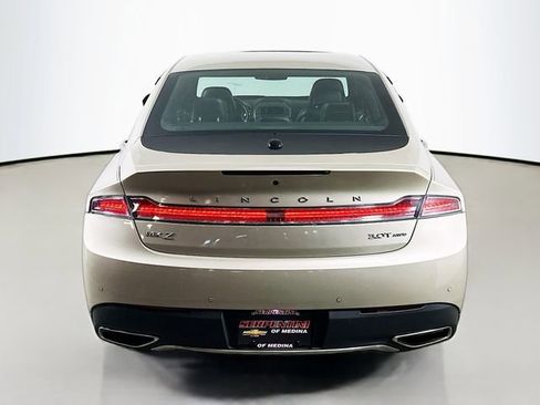 Used 2017 Lincoln MKZ Reserve image 7