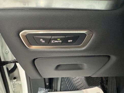 Used 2026 BMW X7 xDrive40i AWD/4WD image 13