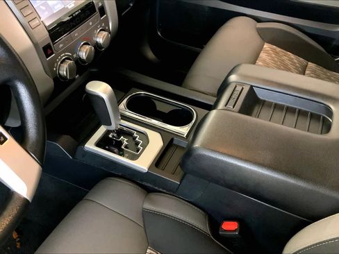 Used 2019 Toyota Tundra SR5 image 16