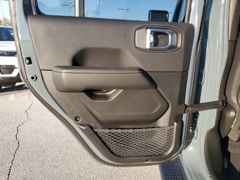 New 2026 Jeep Wrangler Sahara image 9