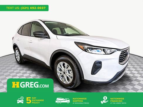 Used 2025 Ford Escape Active image 1