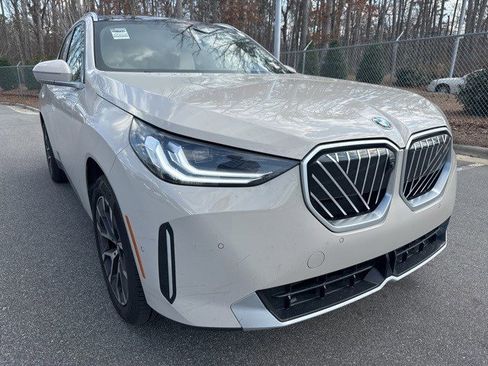 Certified 2025 BMW X3 xDrive30i w/ Premium Package image 10