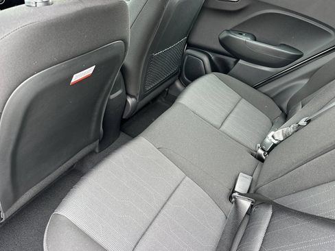 Used 2026 Hyundai Venue SE FWD image 11