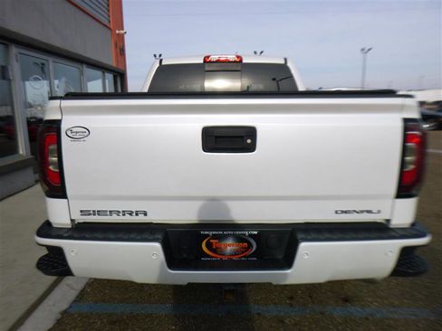 Used 2017 GMC Sierra 1500 Denali image 23