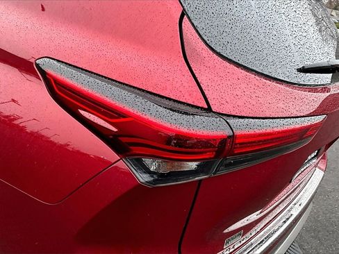 Used 2022 Toyota Highlander Platinum image 31