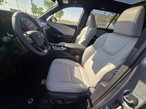 New 2026 Lexus TX 350 AWD image 24