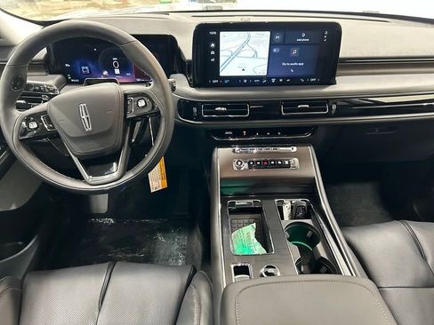 New 2025 Lincoln Aviator Reserve w/ Equipment Group 201A image 12
