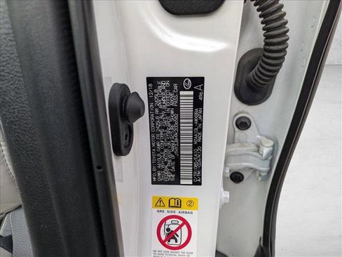 Used 2019 Lexus UX 200 UX 200 image 10