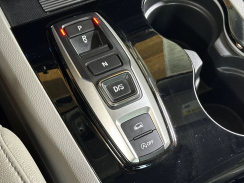 Used 2019 Honda Pilot Elite image 17