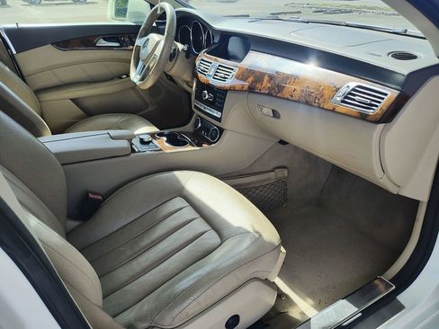 Used 2014 Mercedes-Benz CLS 550 image 12