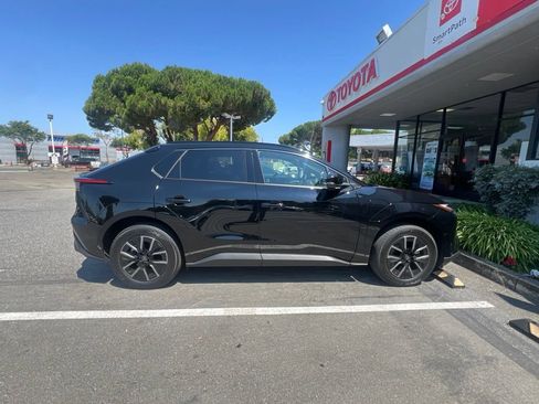 Used 2026 Toyota bZ FWD image 1