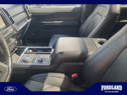 Used 2019 Ford Expedition Limited AWD/4WD image 15