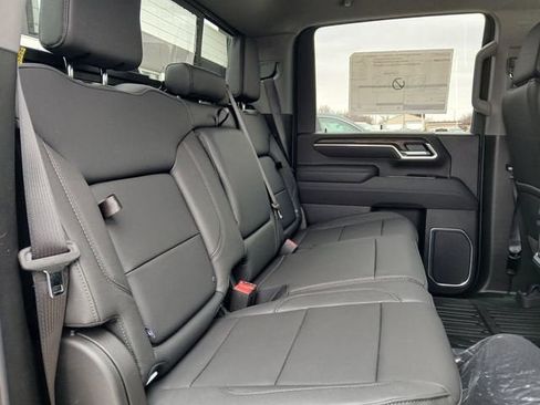 New 2026 GMC Sierra 2500 SLT w/ SLT Premium Package image 16