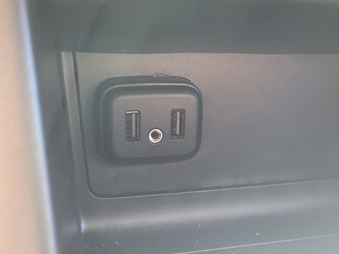 Used 2020 Chevrolet Colorado LT w/ LT Convenience Package image 26