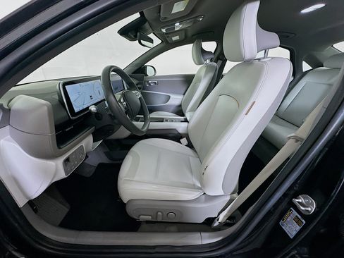 Used 2024 Hyundai Ioniq 6 SEL image 13