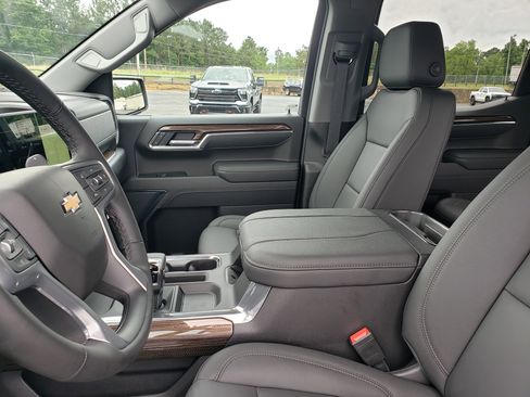 New 2026 Chevrolet Silverado 1500 LT AWD/4WD image 25