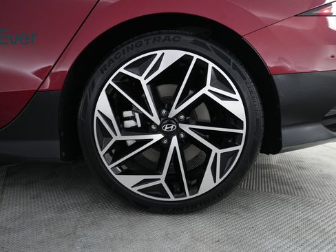 Used 2024 Hyundai Ioniq 6 SEL RWD image 9