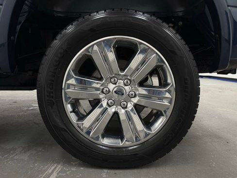 Used 2019 Ford F150 Lariat w/ Equipment Group 502A Luxury image 9